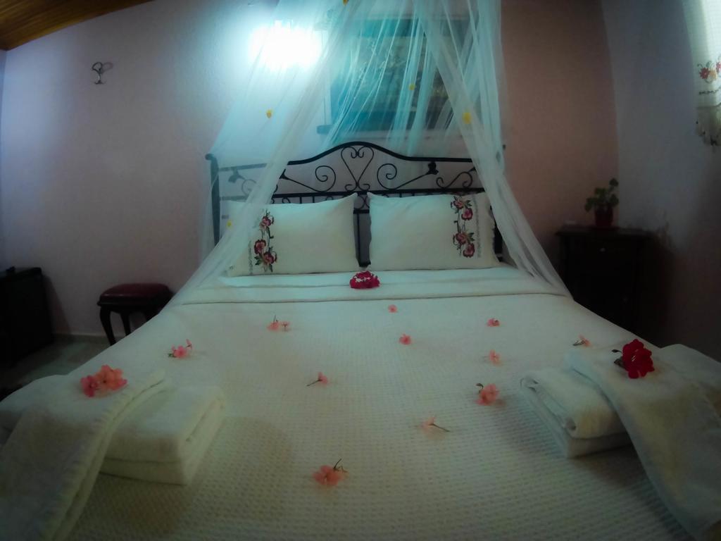 Antik Motel Alaçatı Eksteriør bilde
